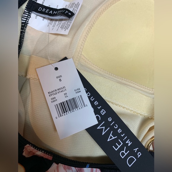 NEW Miraclesuit Dream Black Floral Tie Waist Swimsuit Size 8 - Picture 6 of 7